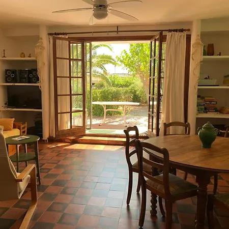 Casa Eucaliptos بيت للعطل *
