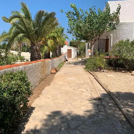 Casa Eucaliptos بيت للعطل